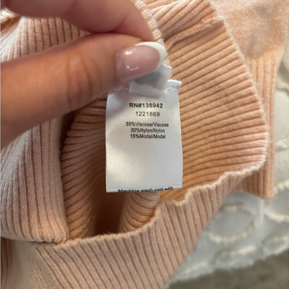Robertson + Rodeo Sweater Top - Picture 5 of 6